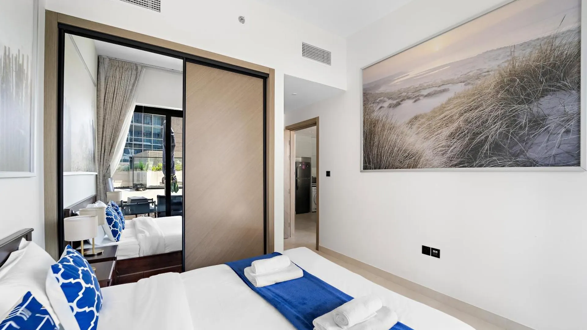 Elegant 1-Bedroom Apartment Dubai 0*,  United Arab Emirates